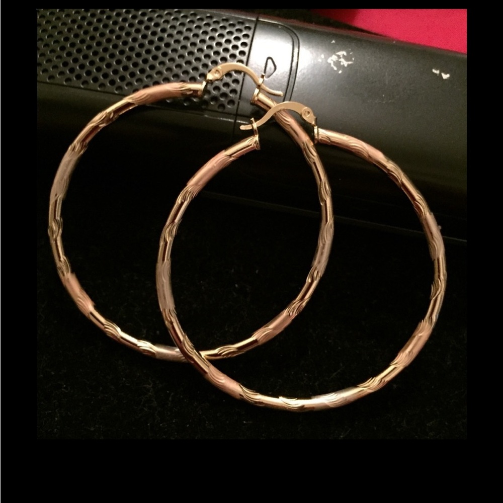 Round Gold Filled Hoop